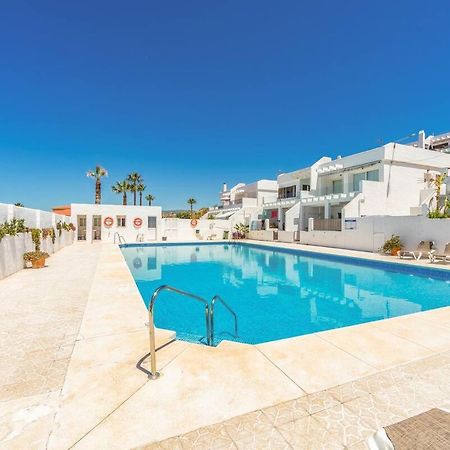 Tarifa Beach Apartment With Ocean Views And Pool Exterior photo