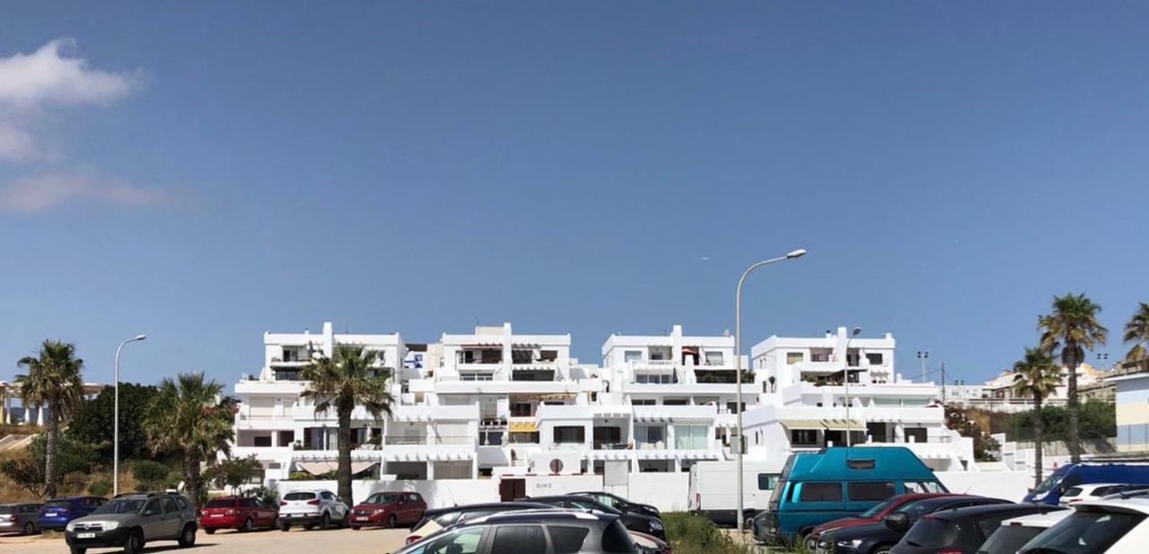 Tarifa Beach Apartment With Ocean Views And Pool Exterior photo